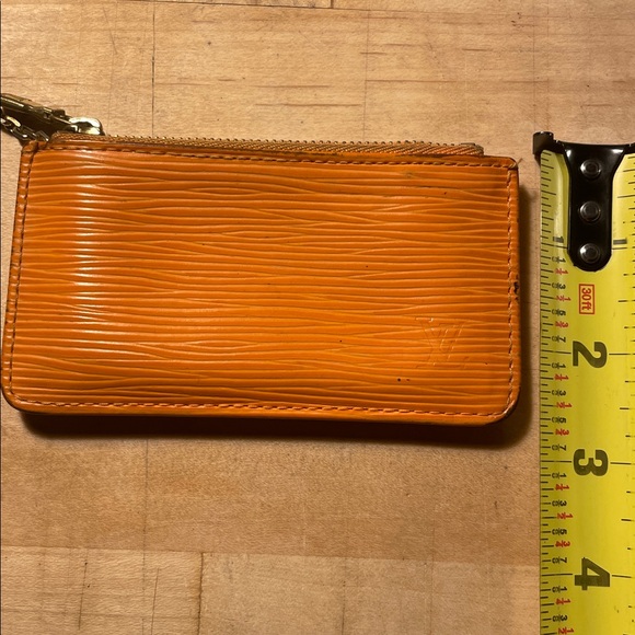Louis Vuitton Orange Epi Leather Keychain Card Case w Zipper! - Picture 12 of 13
